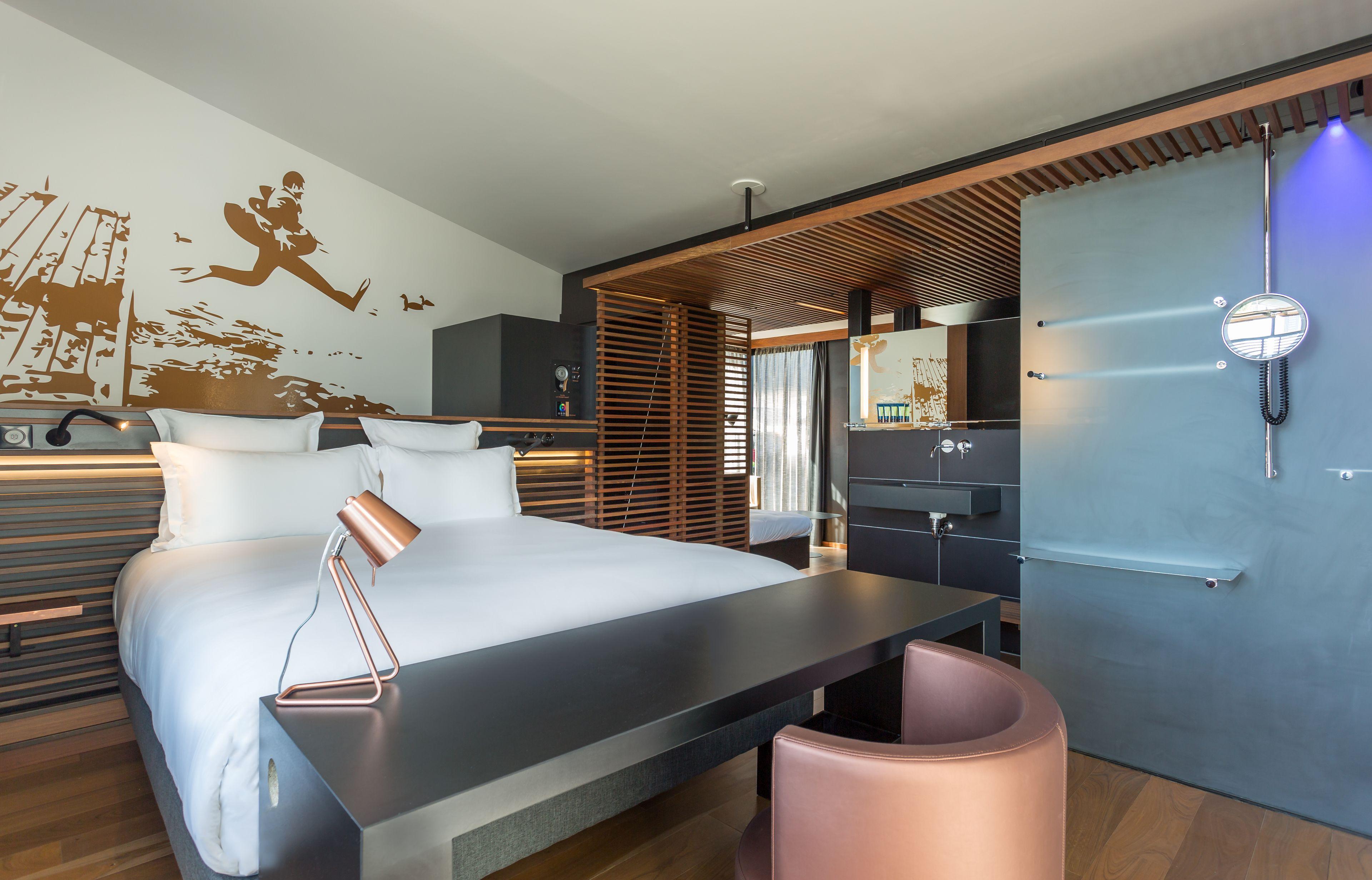 Off Seine Hotel Paris