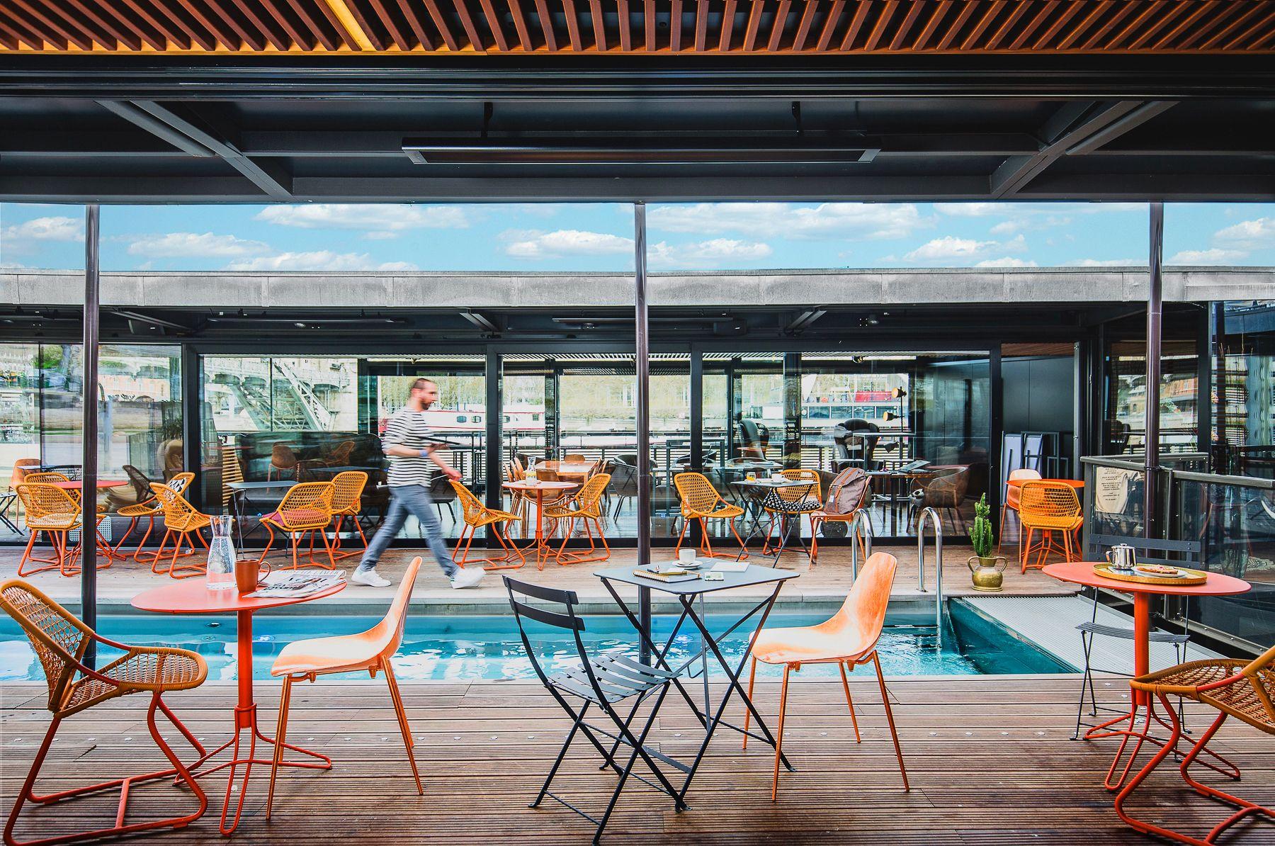 Off Seine Hotel Paris